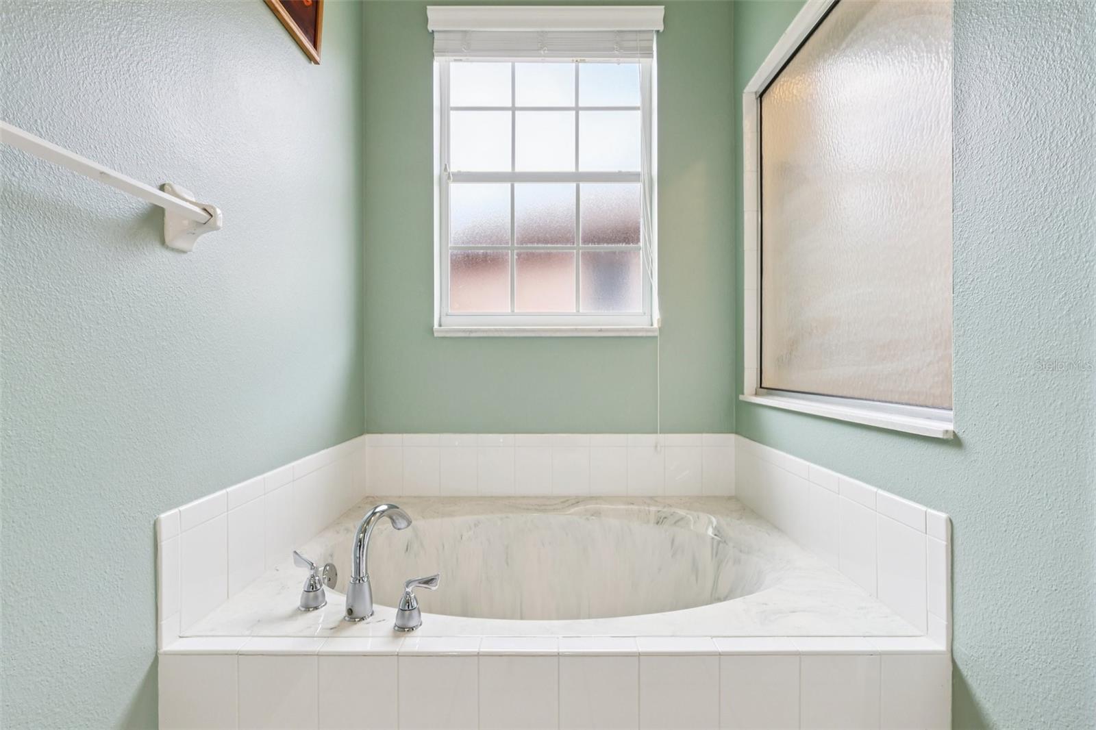 Image 23 of 63 For 5279 Indian Ocean Loop