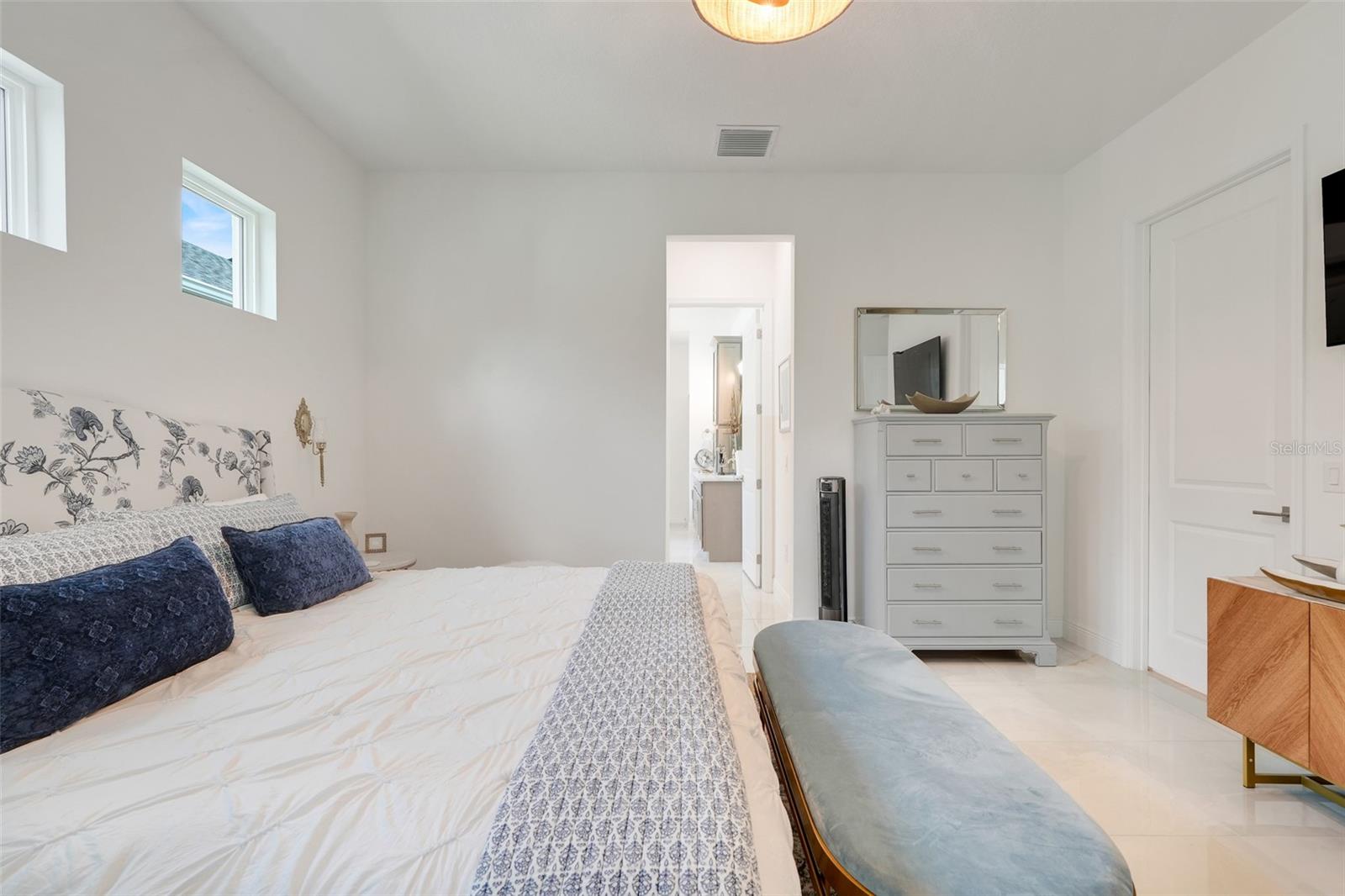 Image 18 of 47 For 1990 Wallingford Loop