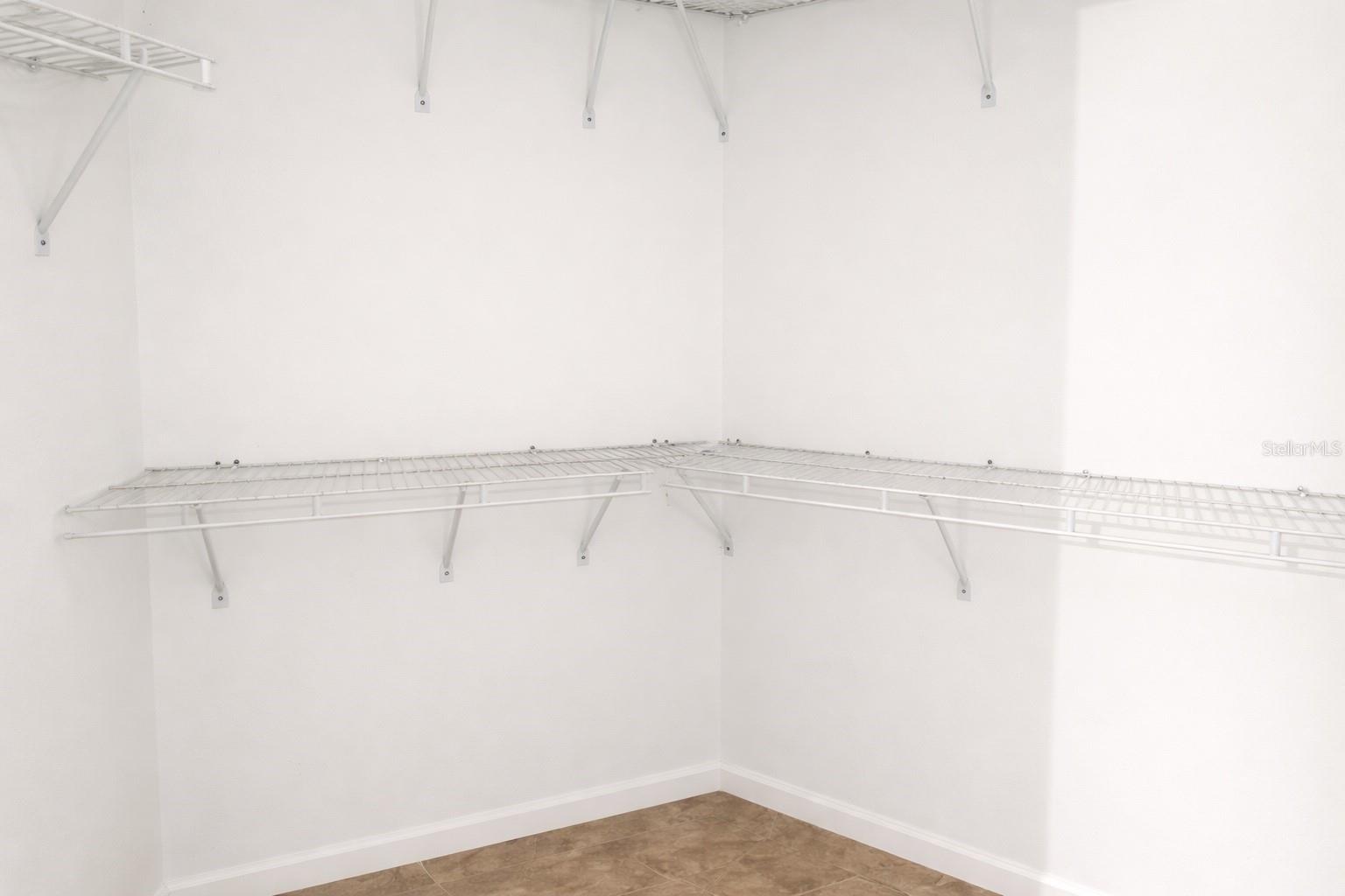 Image 16 of 27 For 1901 Ashley Oaks Court