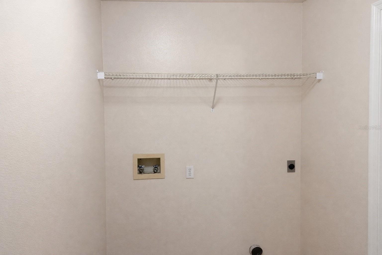 Image 20 of 27 For 1901 Ashley Oaks Court