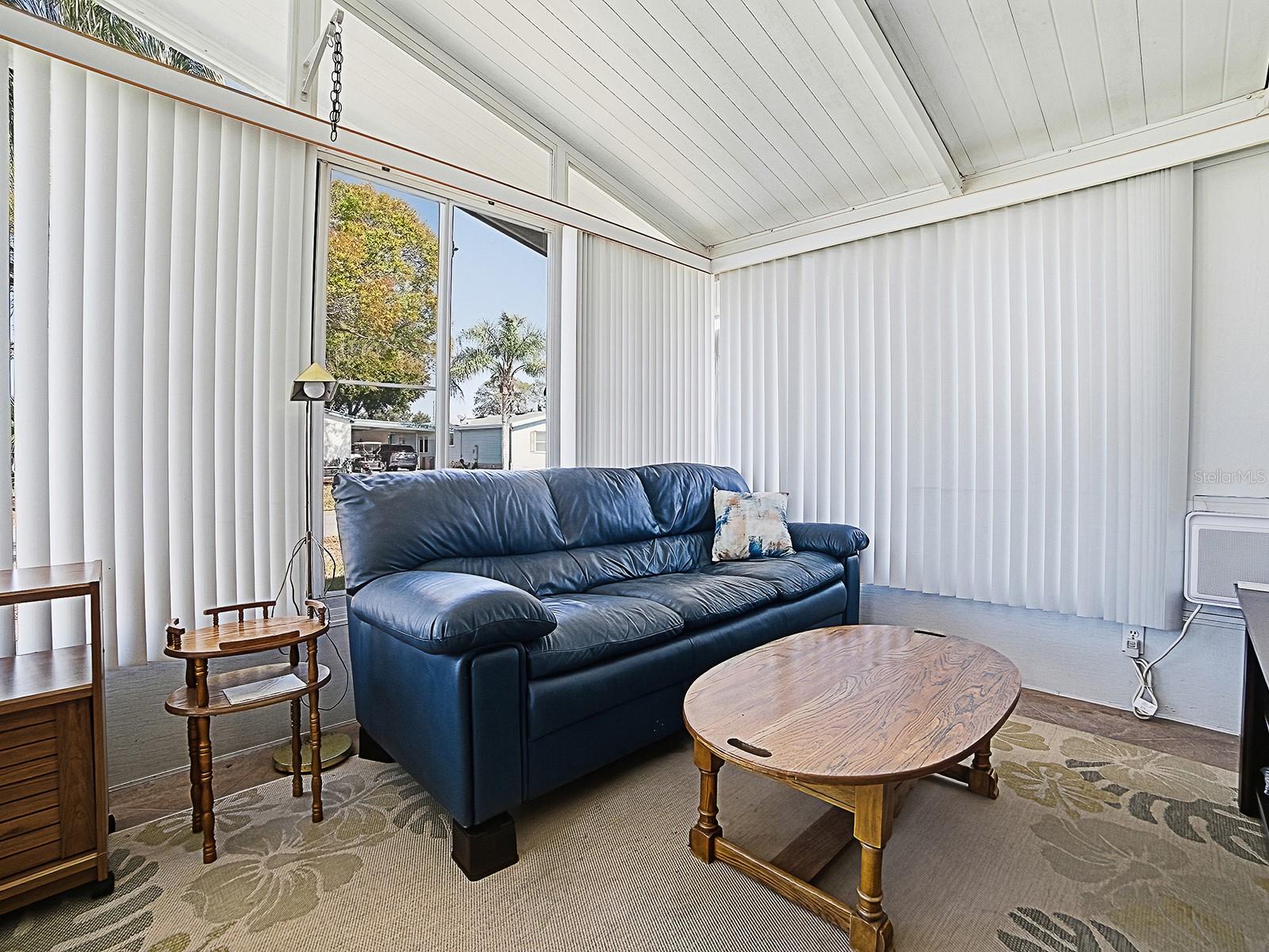 Image 10 of 43 For 3217 Manatee Road