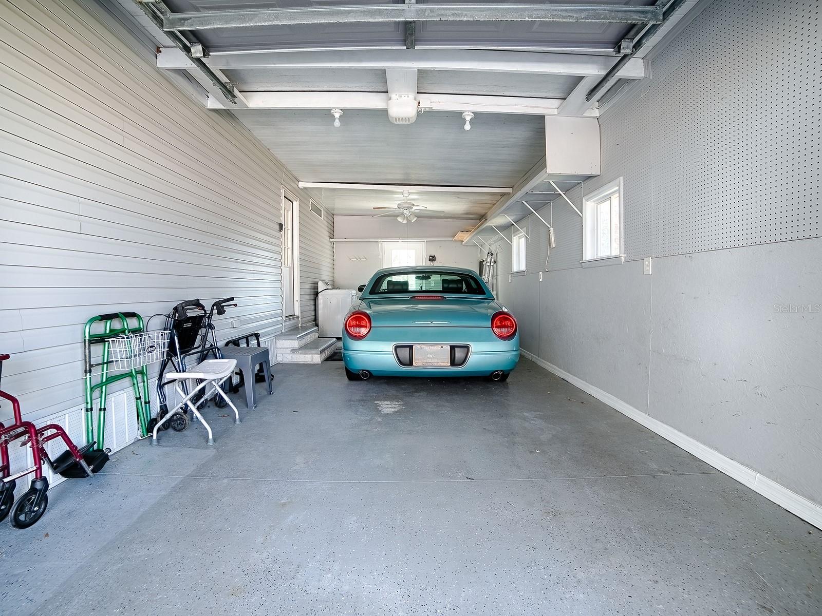 Image 24 of 43 For 3217 Manatee Road