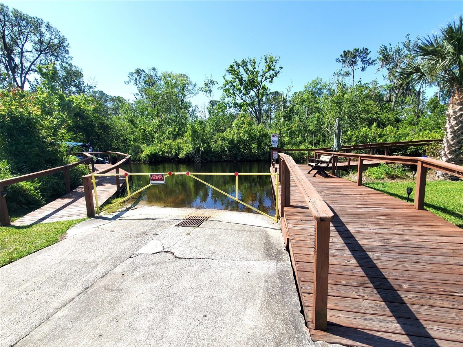 Image 6 of 43 For 3217 Manatee Road