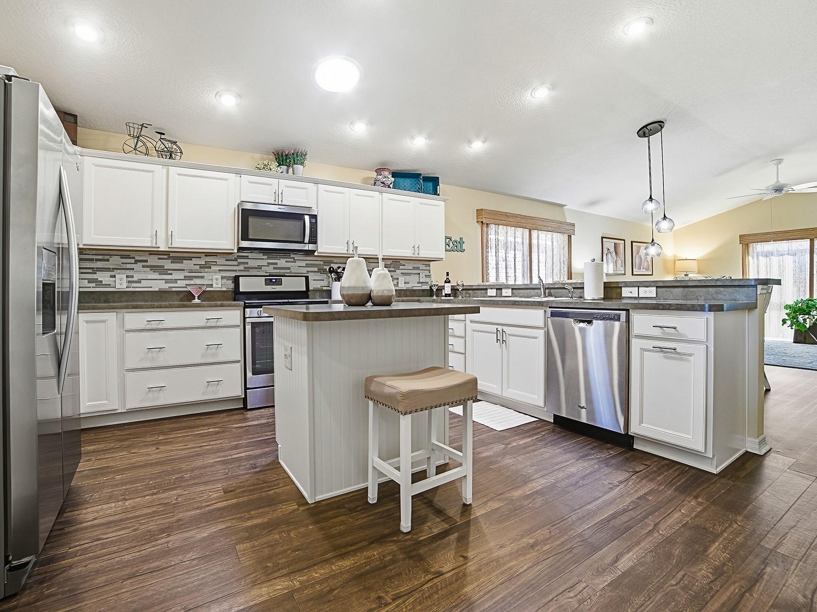 Image 5 of 21 For 3016 Gallinule Court