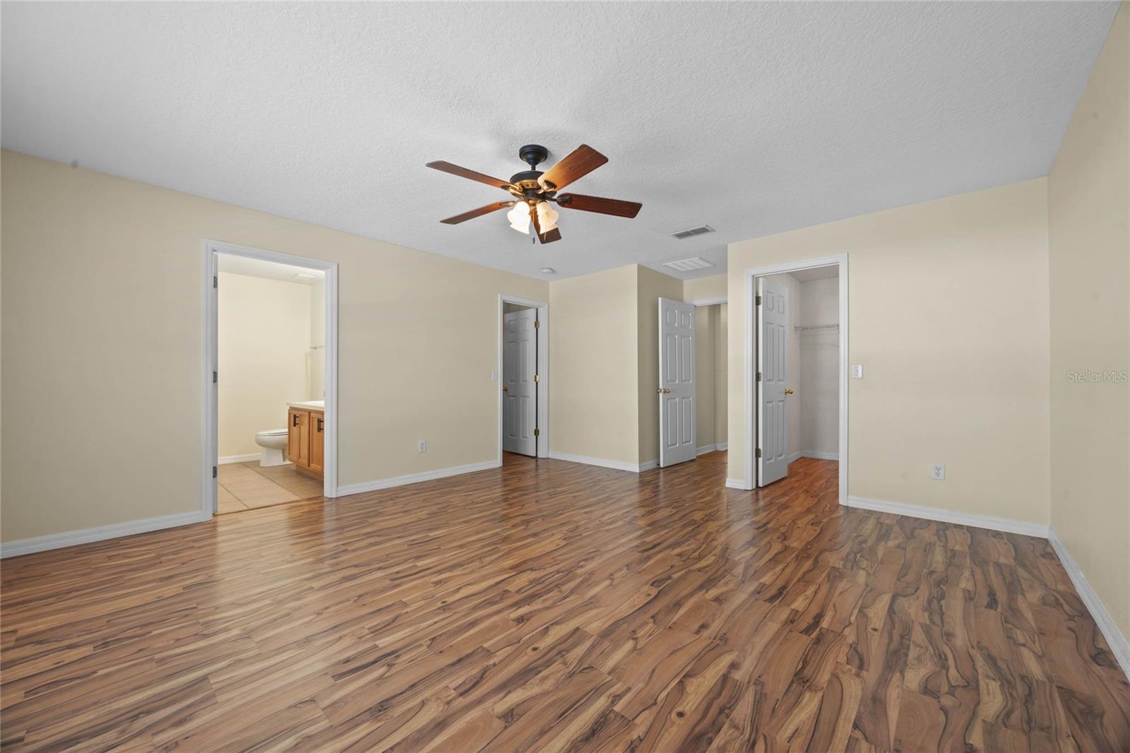 Image 26 of 59 For 2439 Breezy Meadow Road