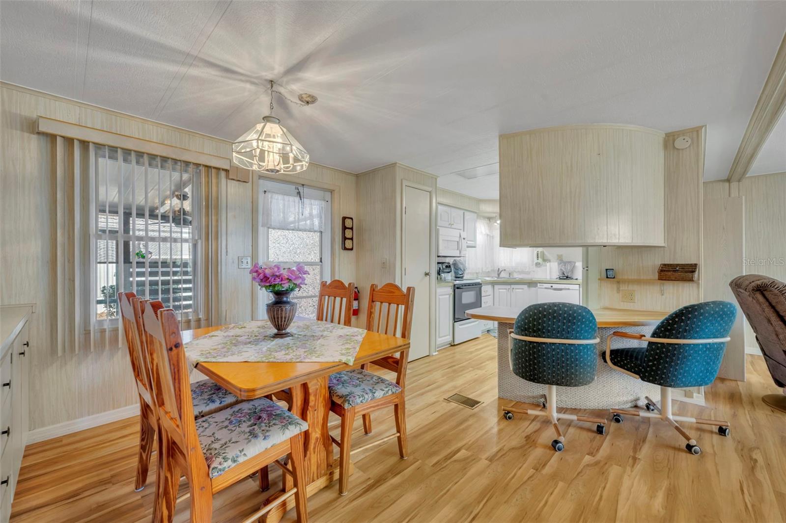 Image 14 of 50 For 19 Hawaiian Way