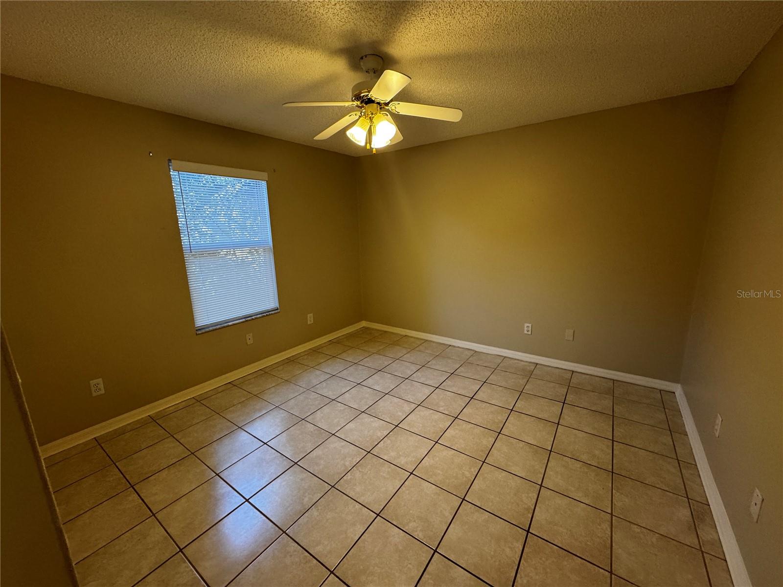 Image 14 of 17 For 101 Costa Mesa Drive