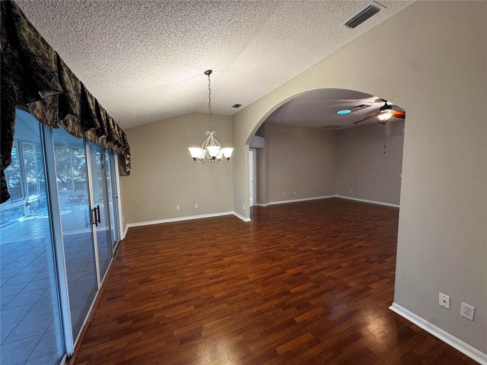 Image 7 of 17 For 101 Costa Mesa Drive