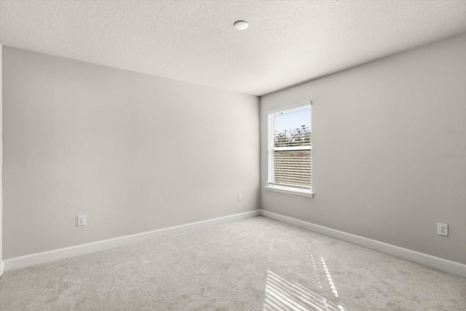 Image 30 of 35 For 1710 Summer Rose Drive