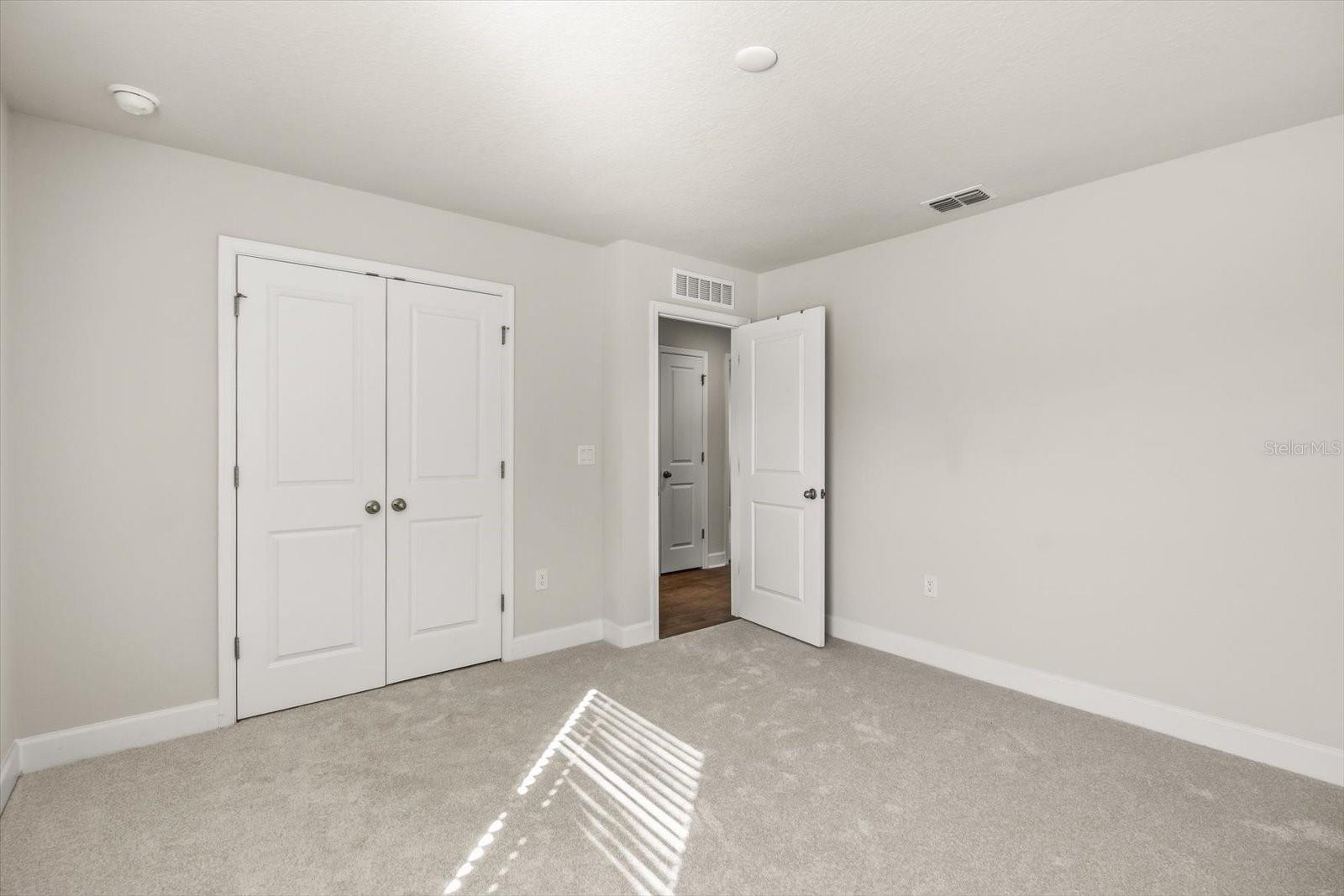 Image 31 of 35 For 1710 Summer Rose Drive