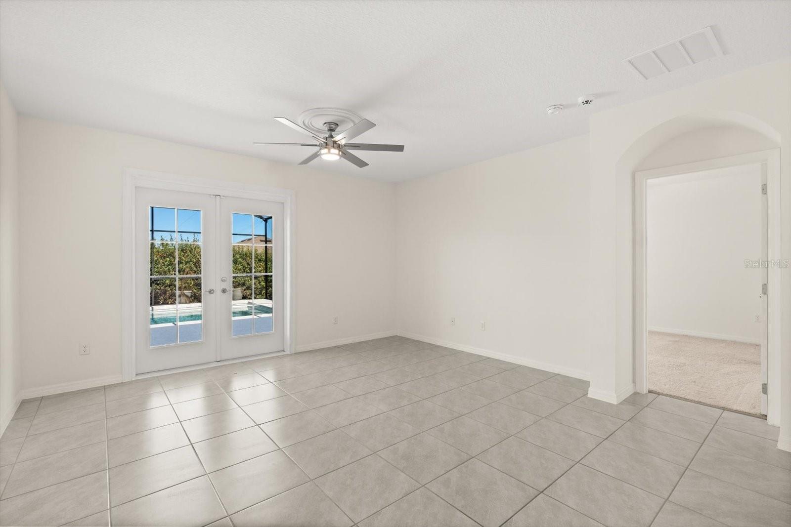 Image 6 of 32 For 5259 Mahogany Drive