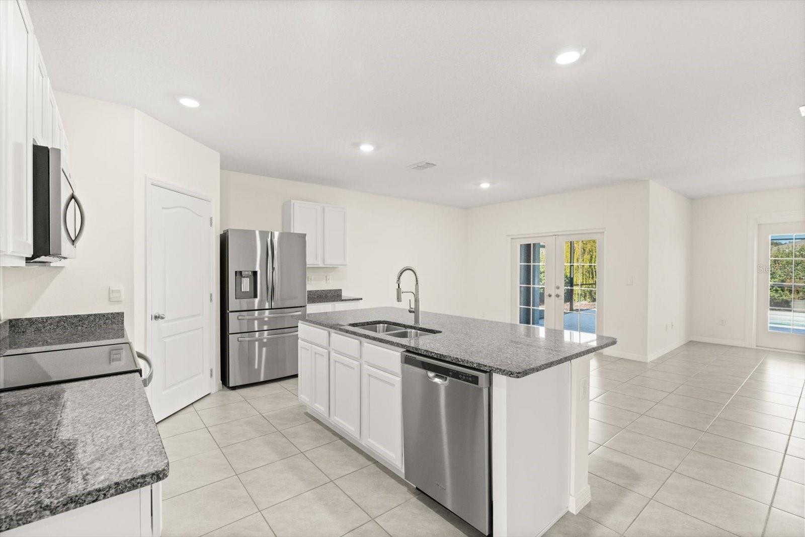 Image 9 of 32 For 5259 Mahogany Drive