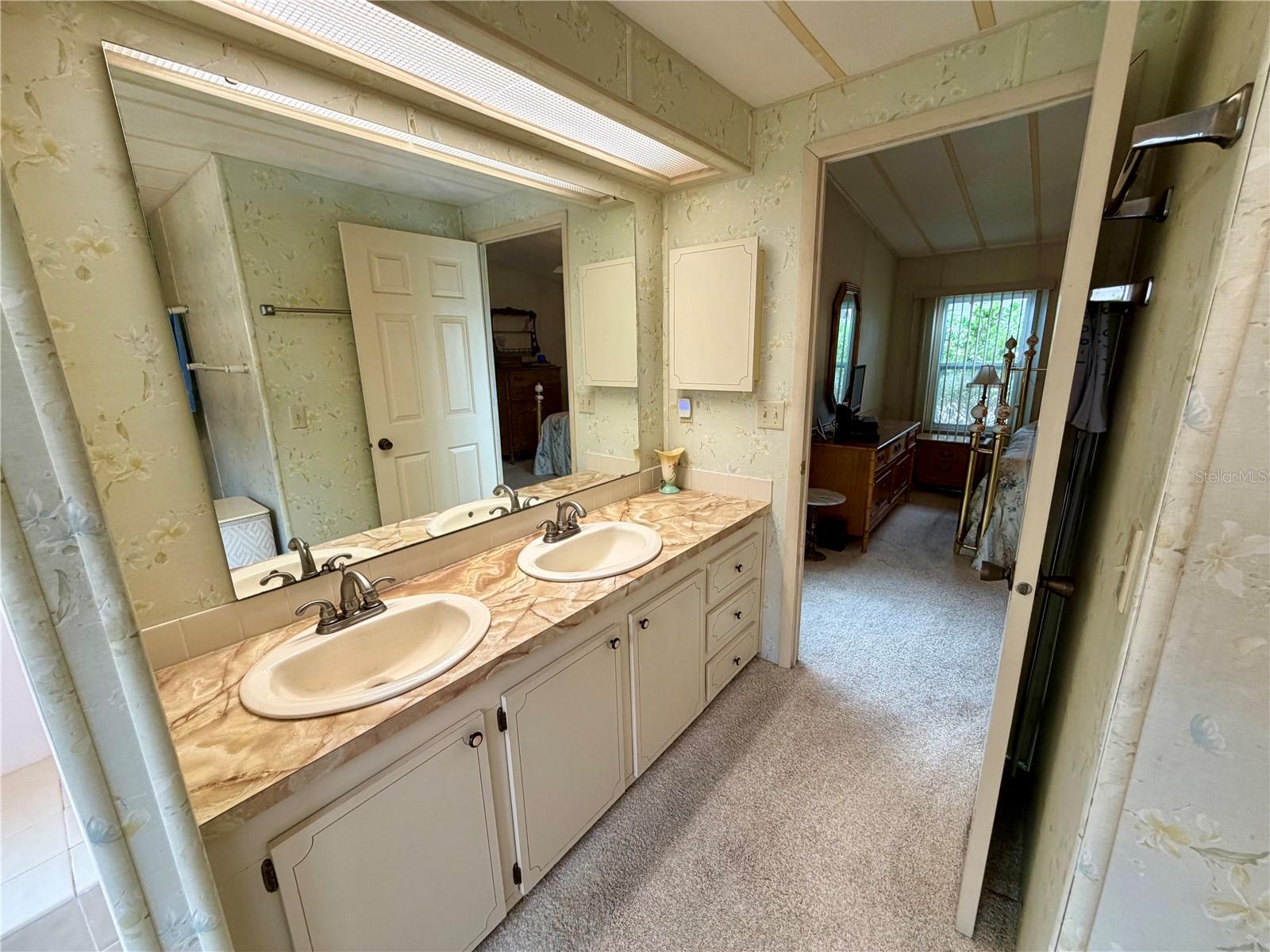 Image 14 of 33 For 103 Lyonia Lane