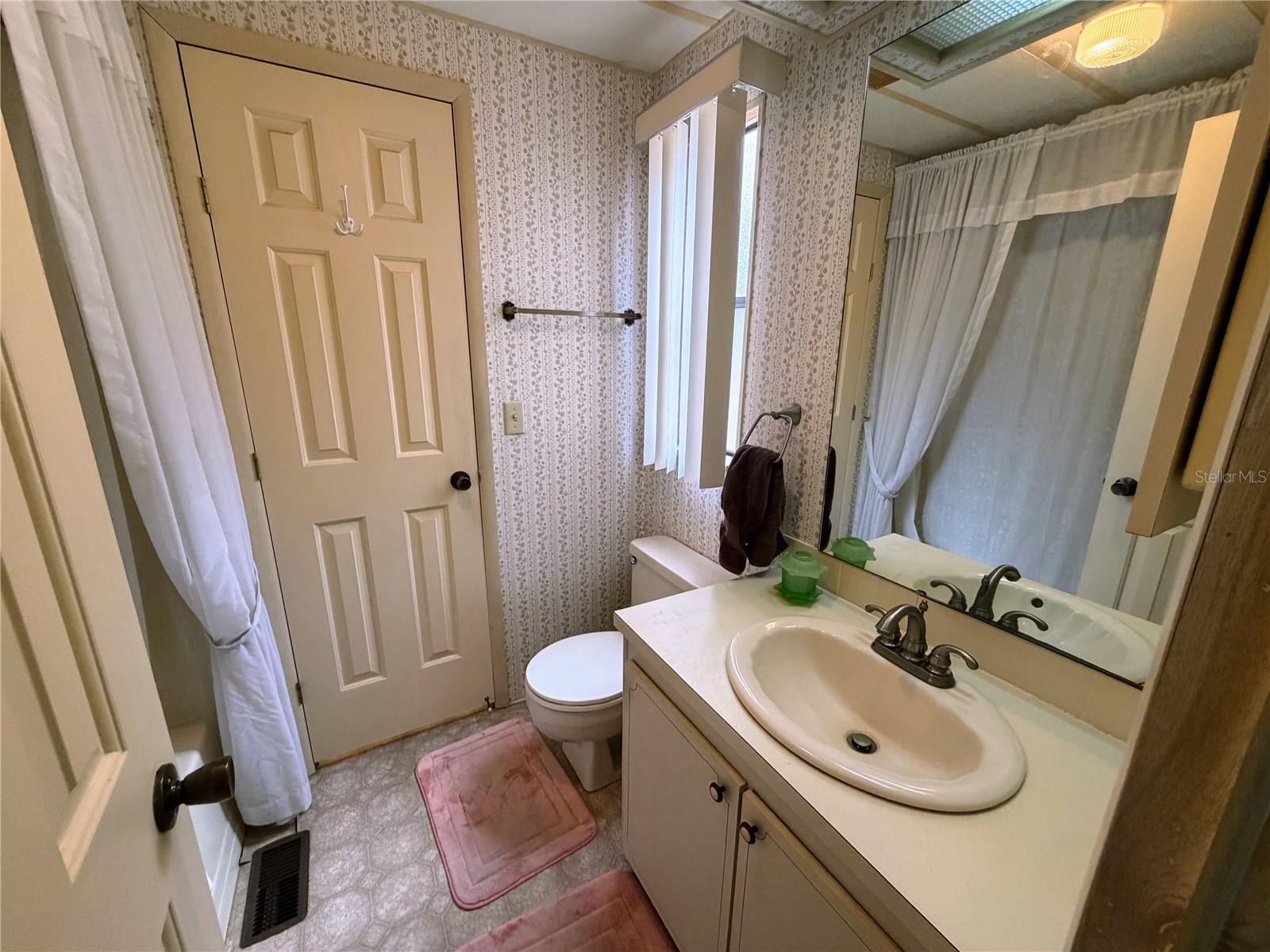 Image 17 of 33 For 103 Lyonia Lane