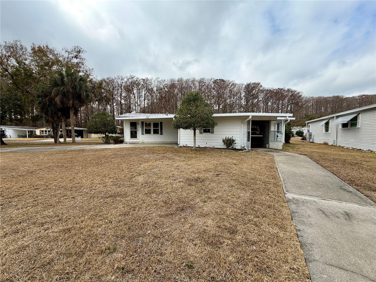 Image 23 of 33 For 103 Lyonia Lane