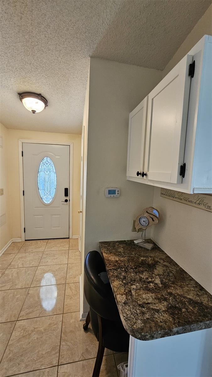 Image 19 of 30 For 933 Oleander Street