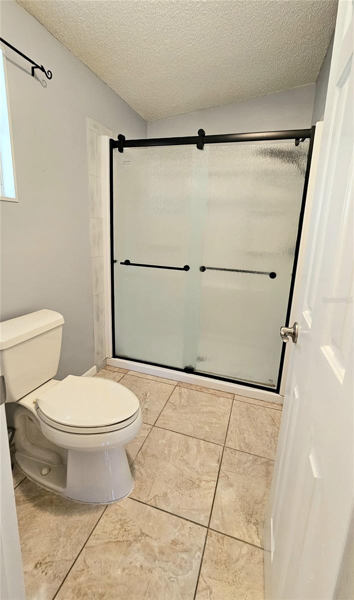 Image 26 of 30 For 933 Oleander Street