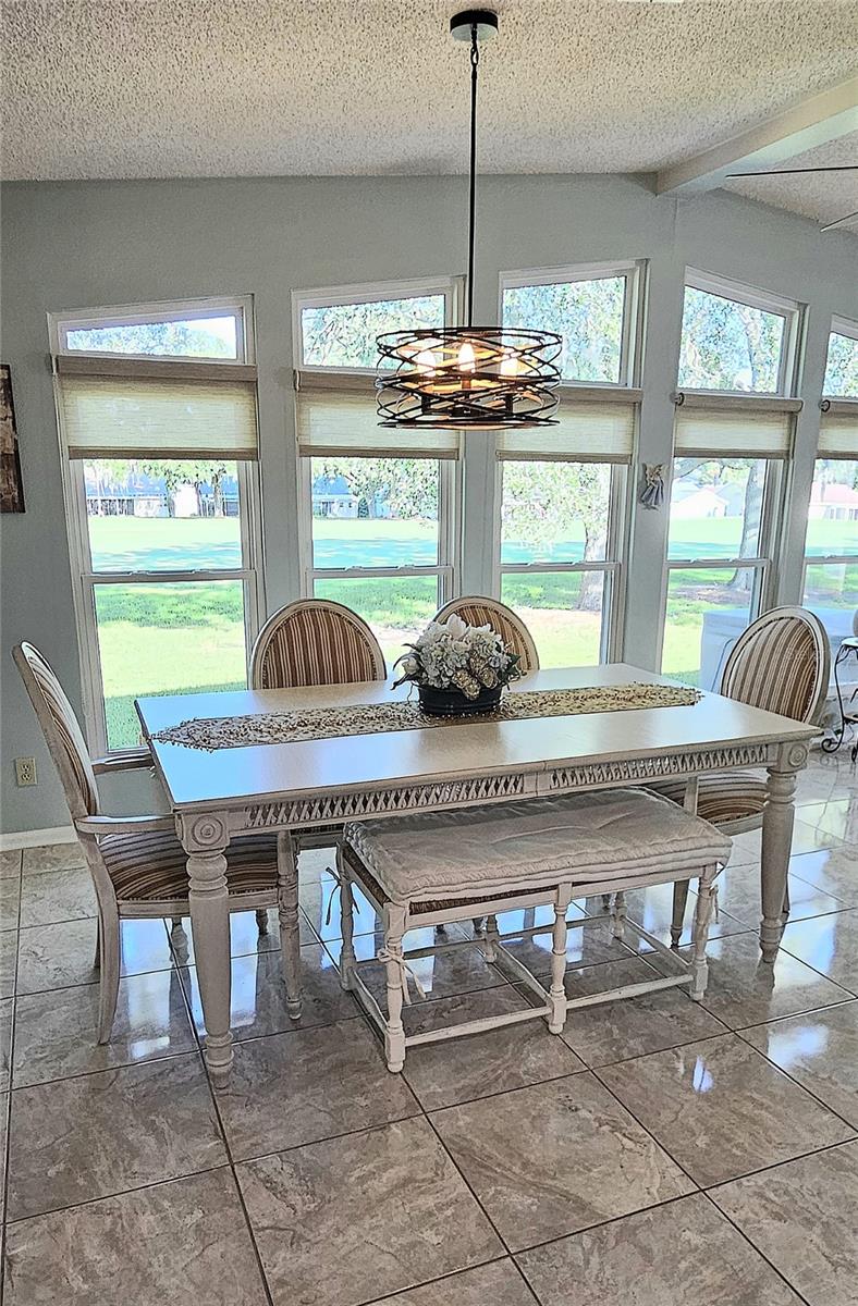 Image 7 of 30 For 933 Oleander Street