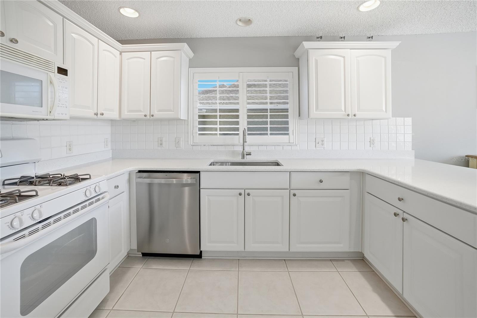 Image 34 of 51 For 7132 172nd Hazelwood Loop