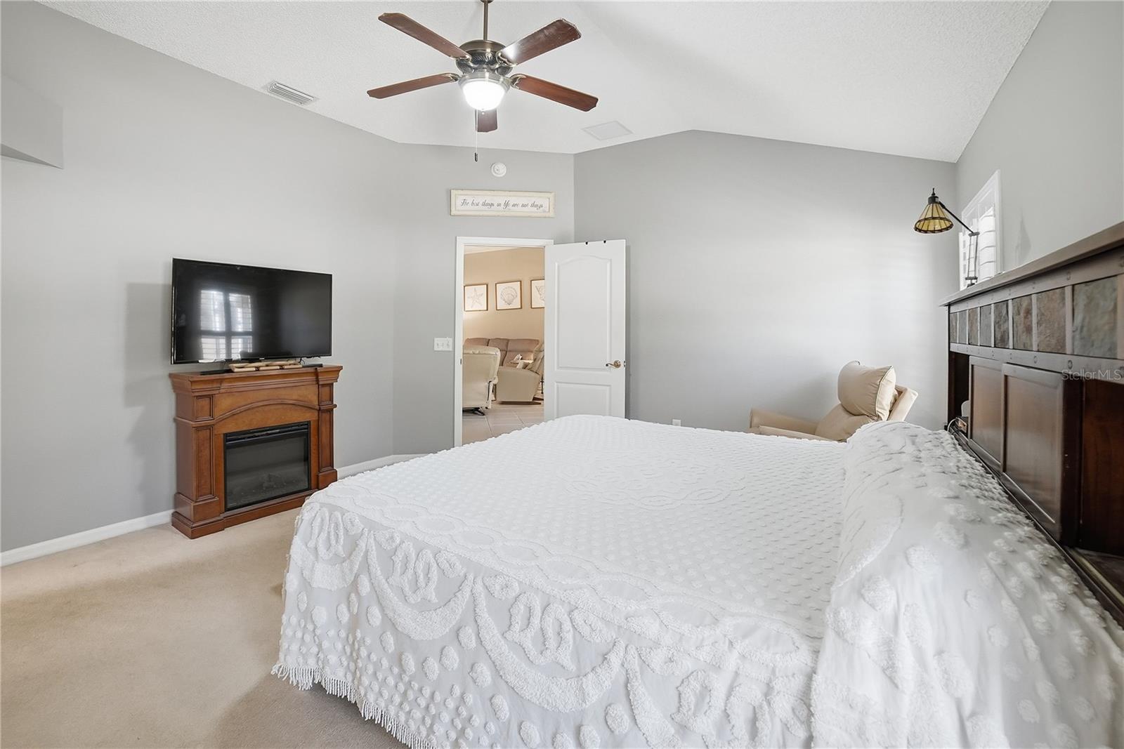 Image 38 of 51 For 7132 172nd Hazelwood Loop