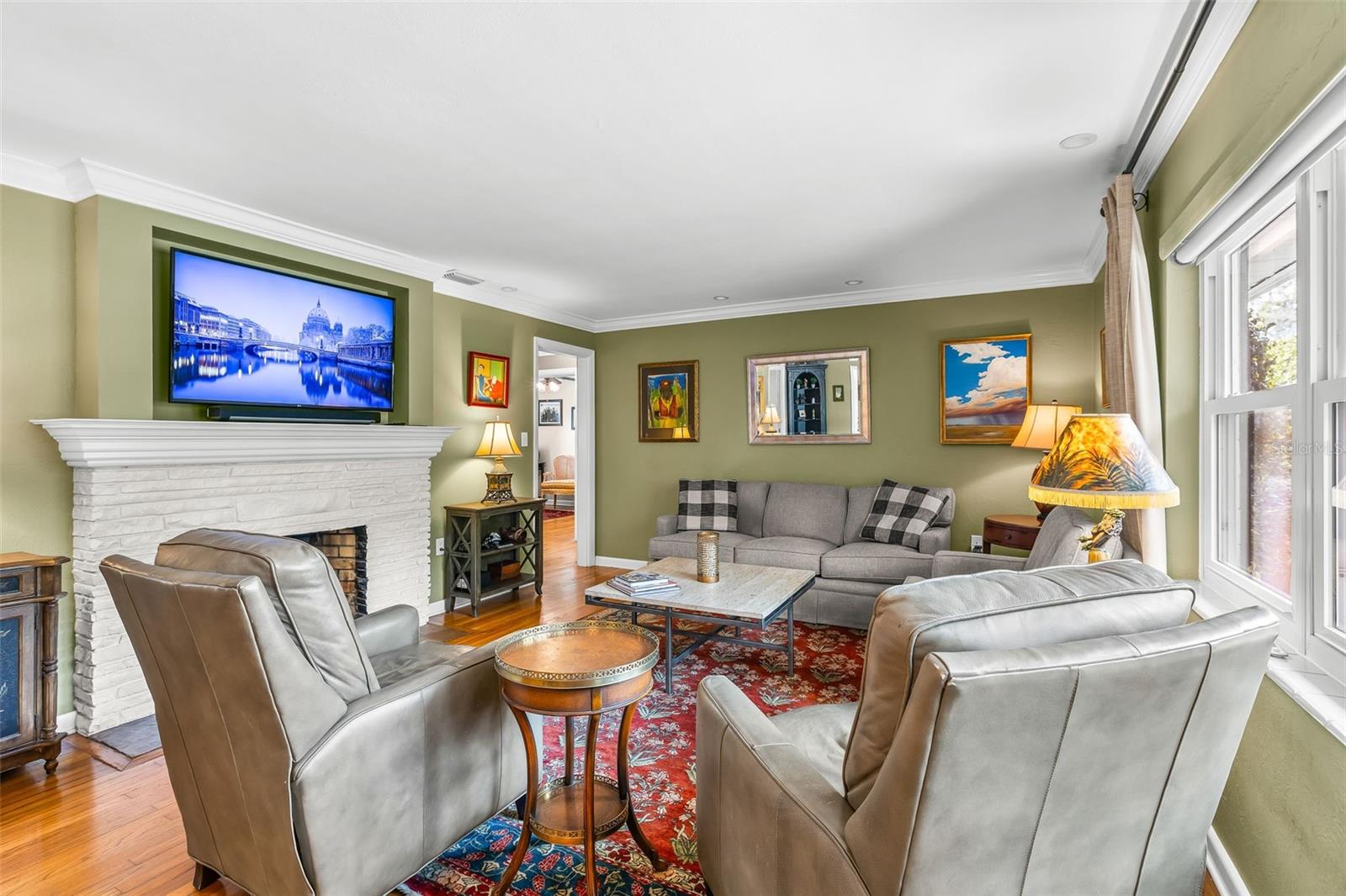 Image 16 of 40 For 1500 Crooked Lake Drive