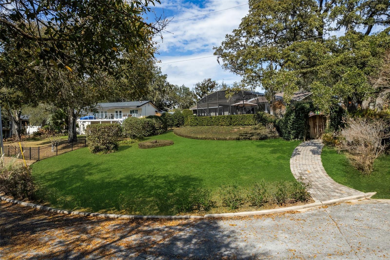 Image 38 of 40 For 1500 Crooked Lake Drive