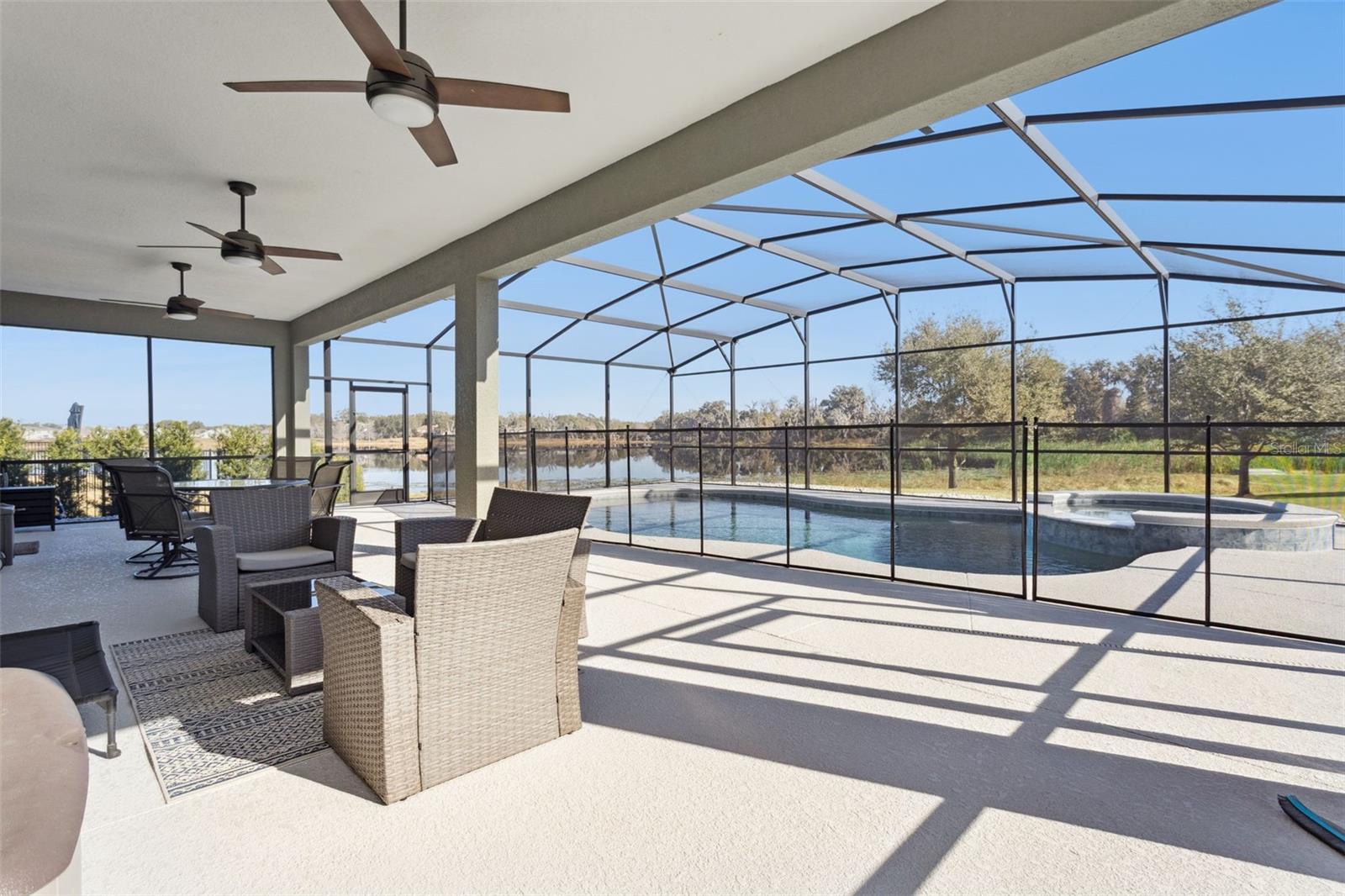 Image 28 of 50 For 2400 Artist Point Court