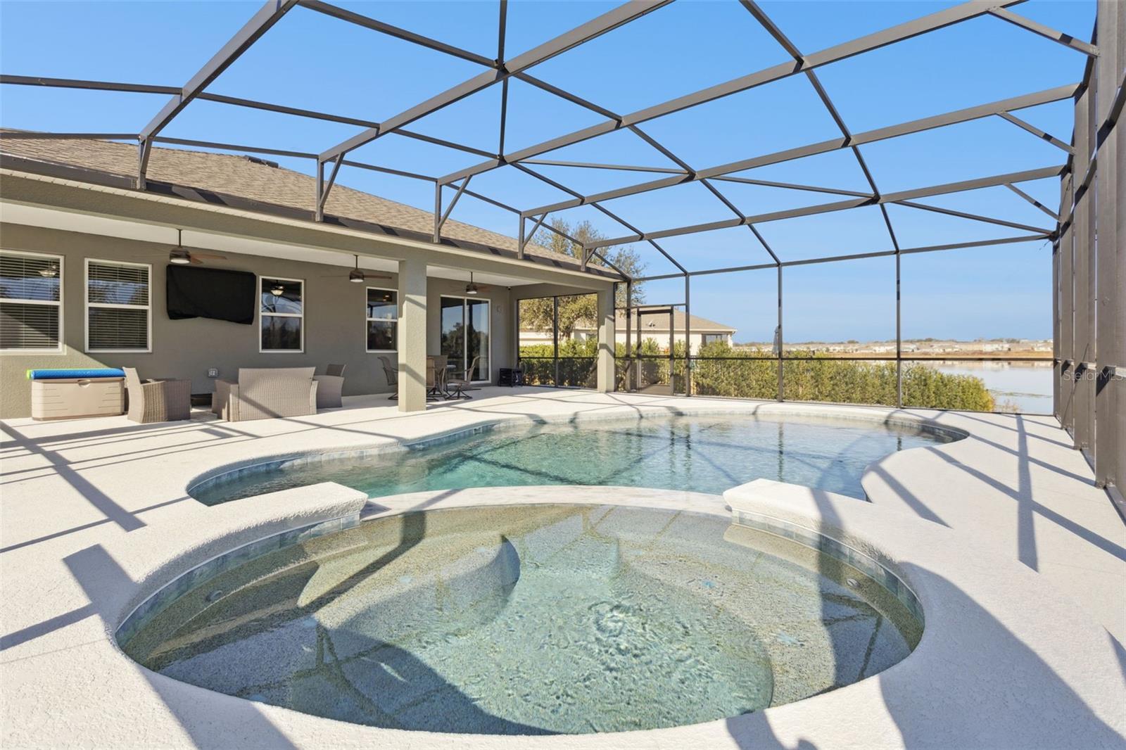 Image 30 of 50 For 2400 Artist Point Court