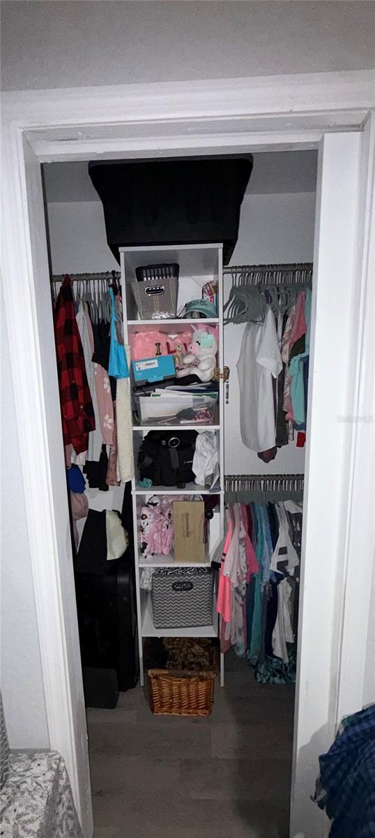 Image 7 of 10 For 428 Four Seasons Avenue