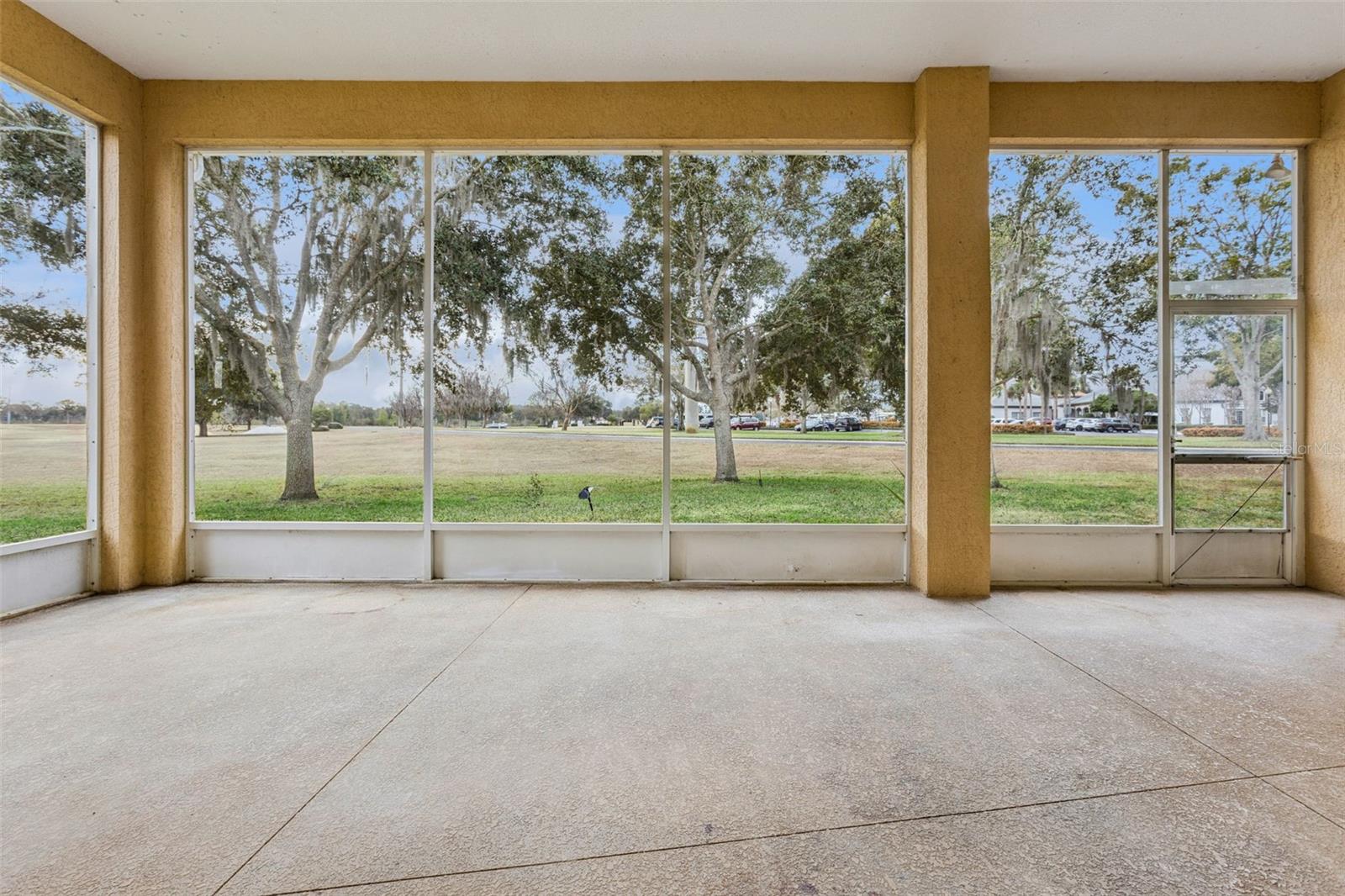 Image 31 of 94 For 5352 Treasure View Way