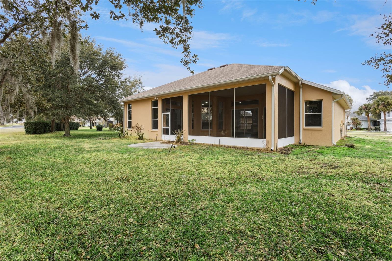 Image 33 of 94 For 5352 Treasure View Way