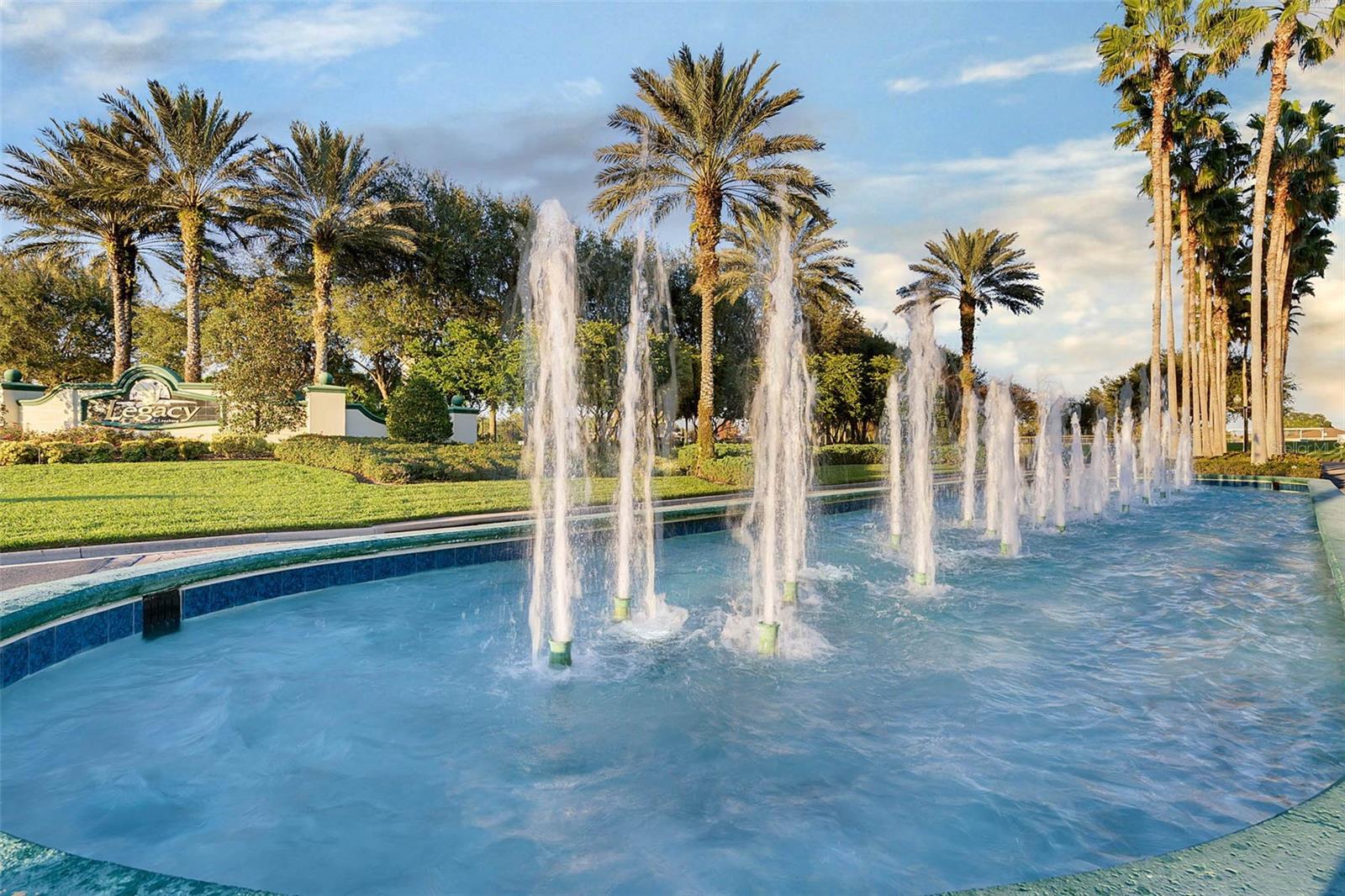 Image 46 of 94 For 5352 Treasure View Way