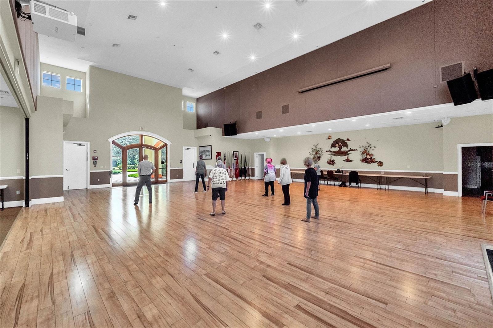 Image 56 of 94 For 5352 Treasure View Way