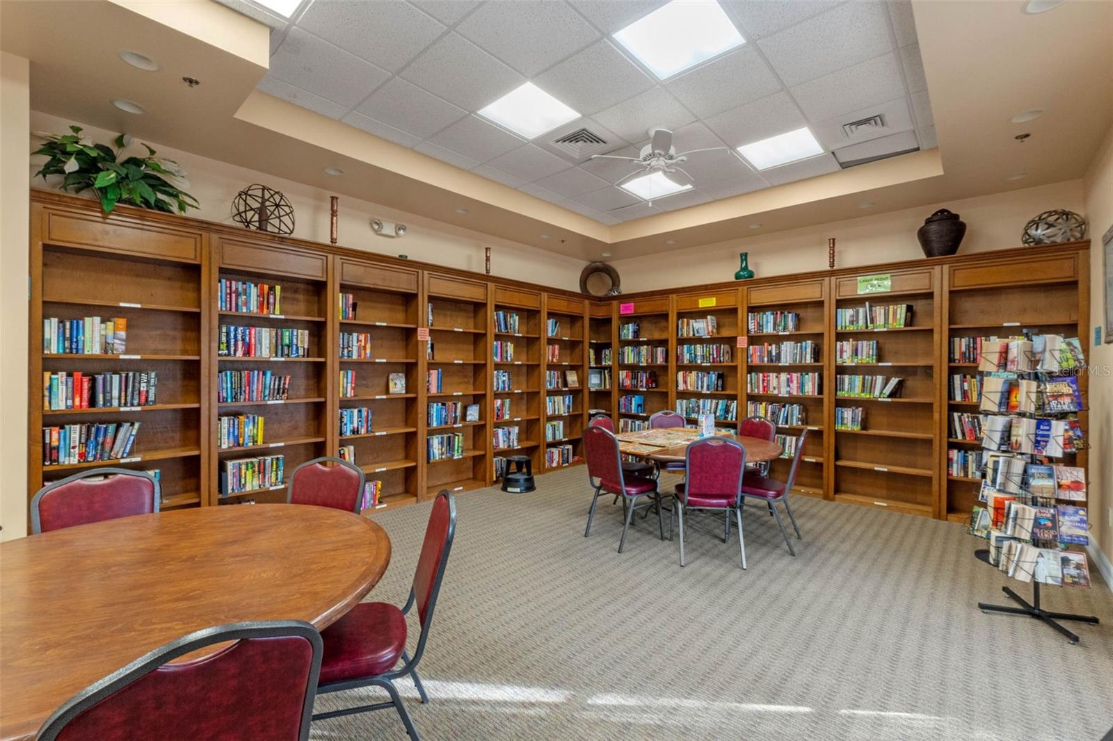 Image 60 of 94 For 5352 Treasure View Way