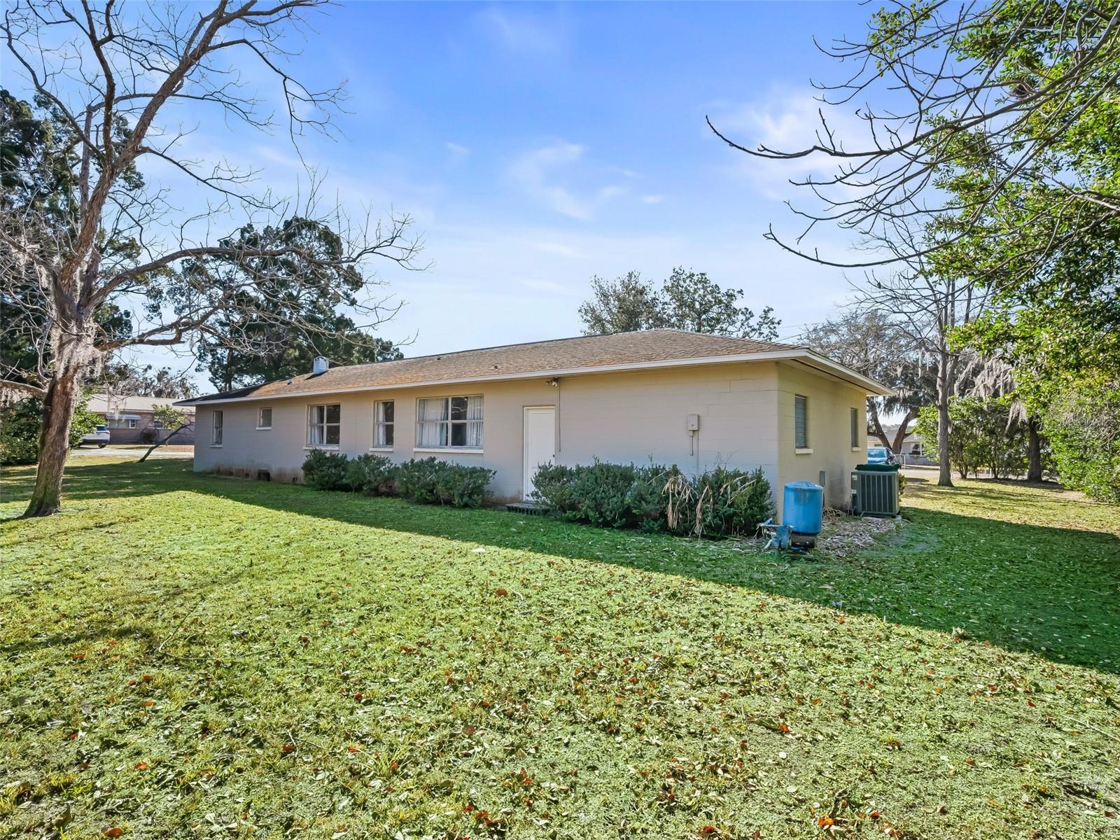 Image 35 of 49 For 519 Huey Street