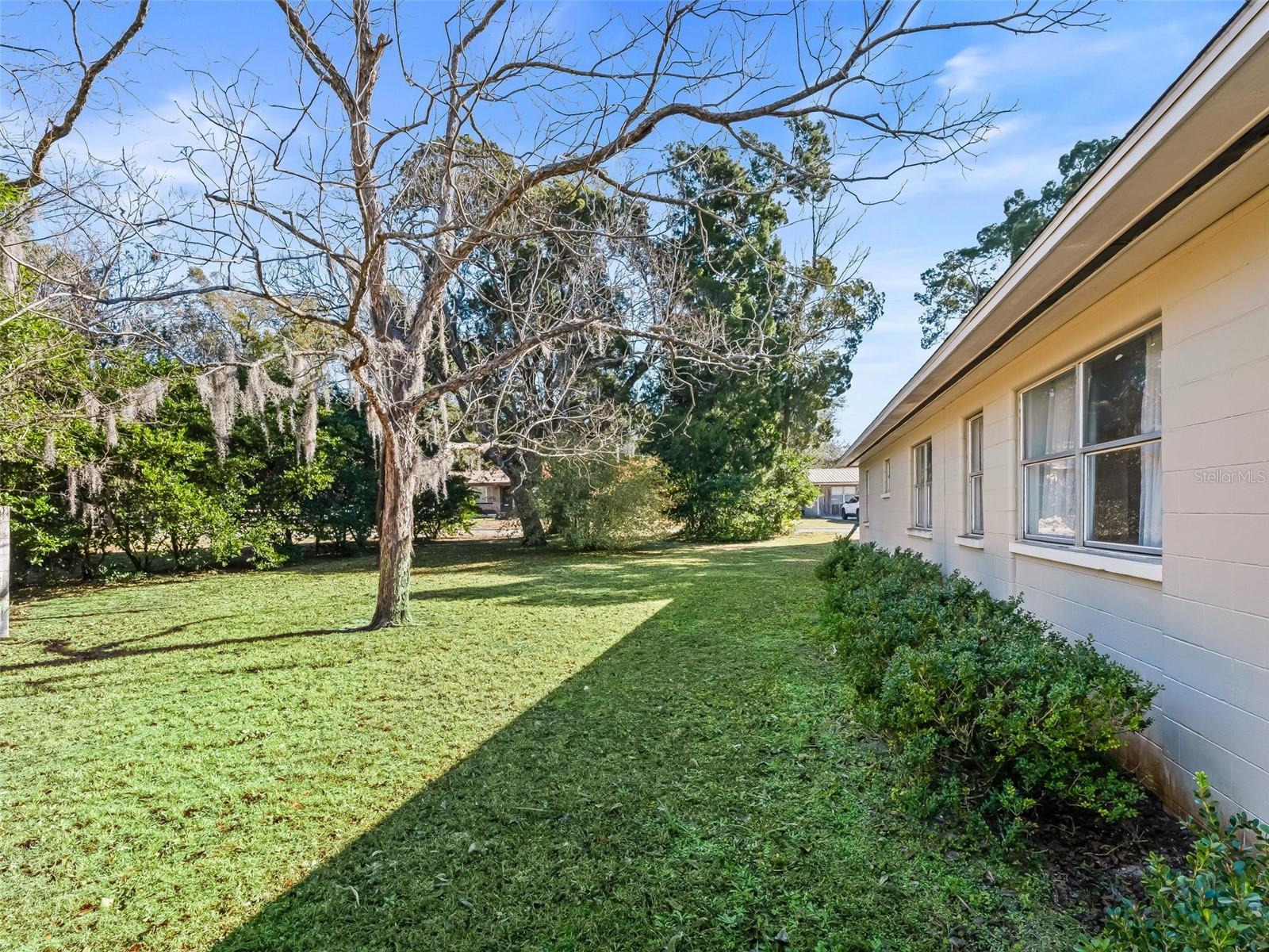 Image 36 of 49 For 519 Huey Street