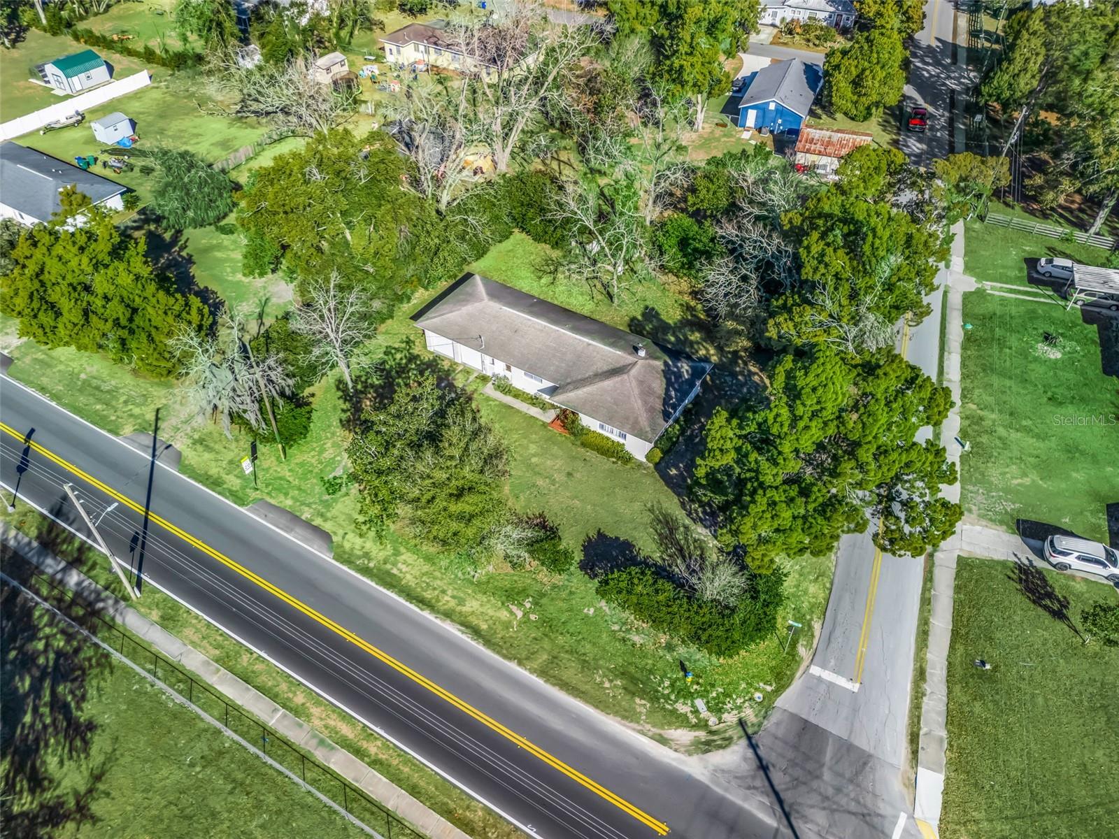 Image 41 of 49 For 519 Huey Street