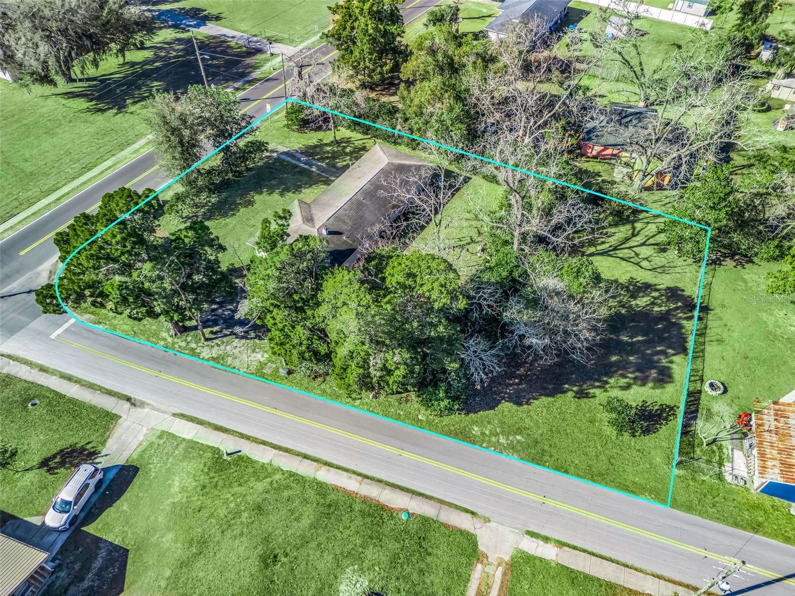 Image 44 of 49 For 519 Huey Street