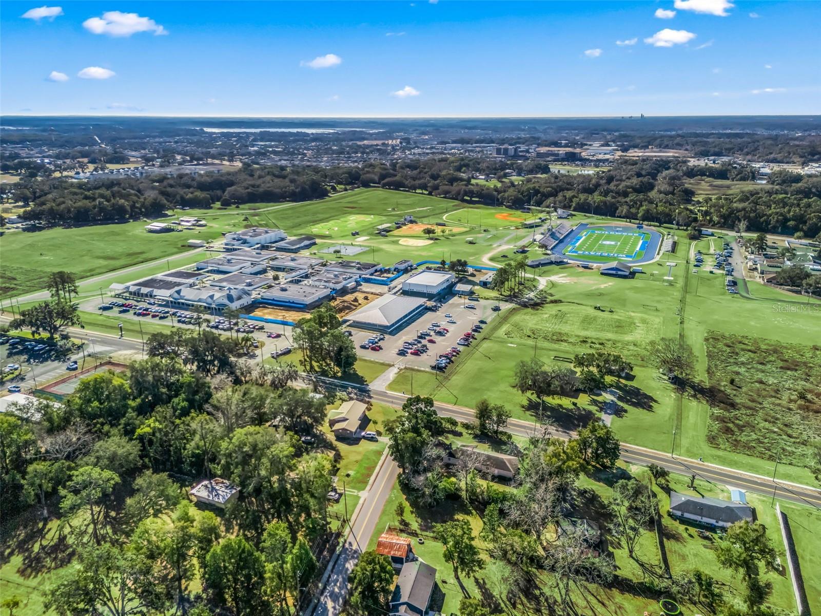 Image 48 of 49 For 519 Huey Street