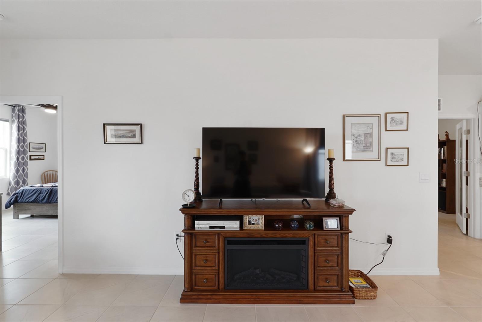 Image 20 of 63 For 5464 46th Lane Road