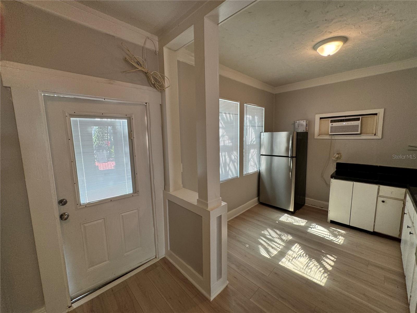 Image 2 of 10 For 7306 Earlwood Avenue