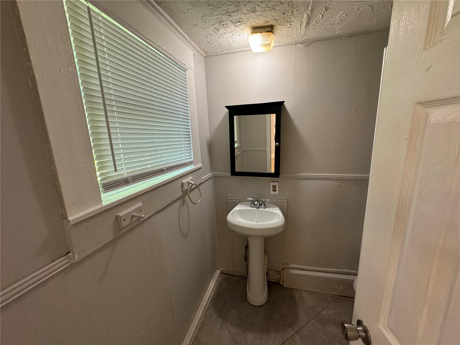 Image 8 of 10 For 7306 Earlwood Avenue