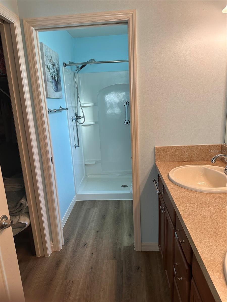 Image 13 of 22 For 531 Saint Andrews Boulevard