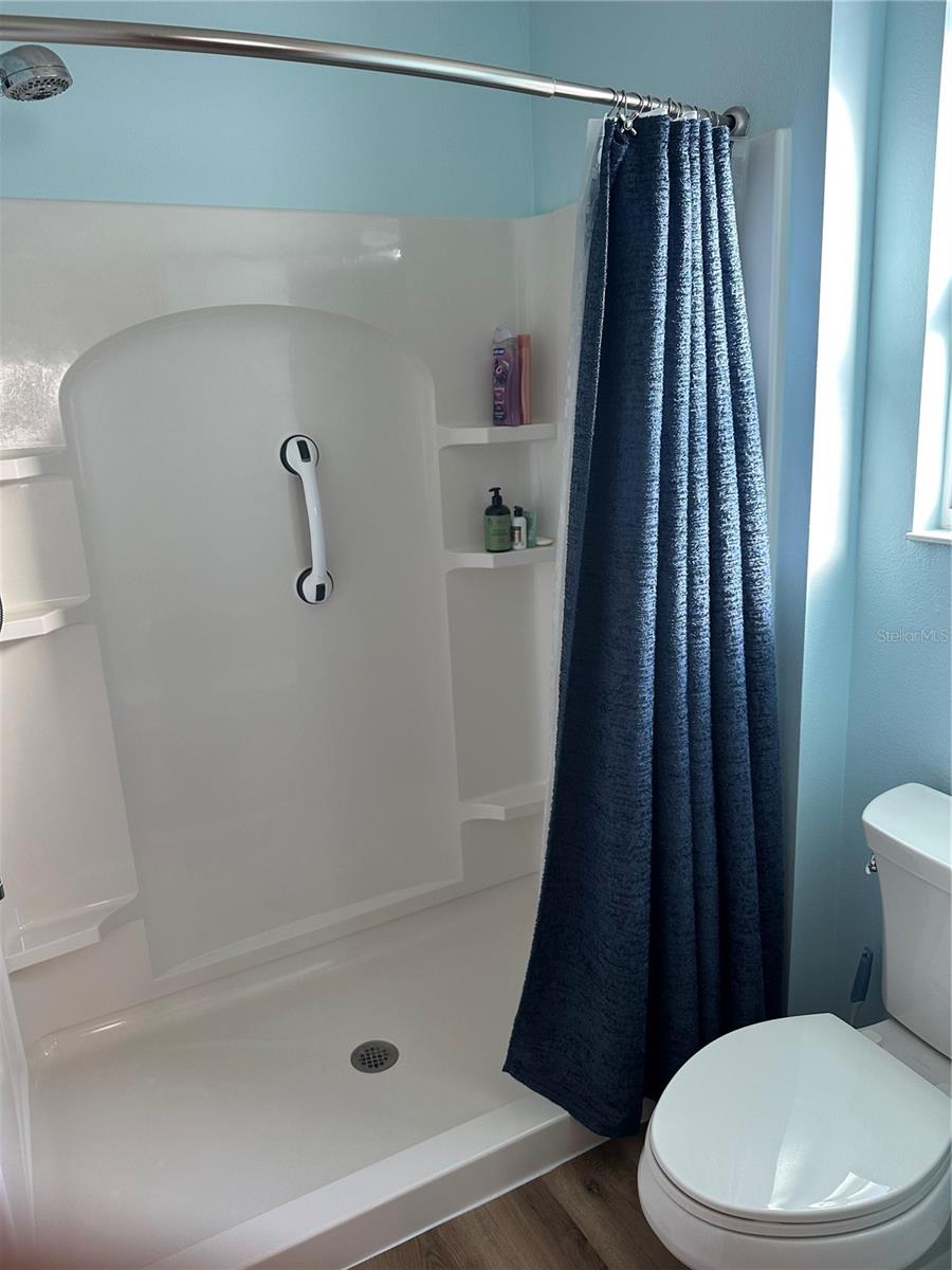 Image 14 of 22 For 531 Saint Andrews Boulevard