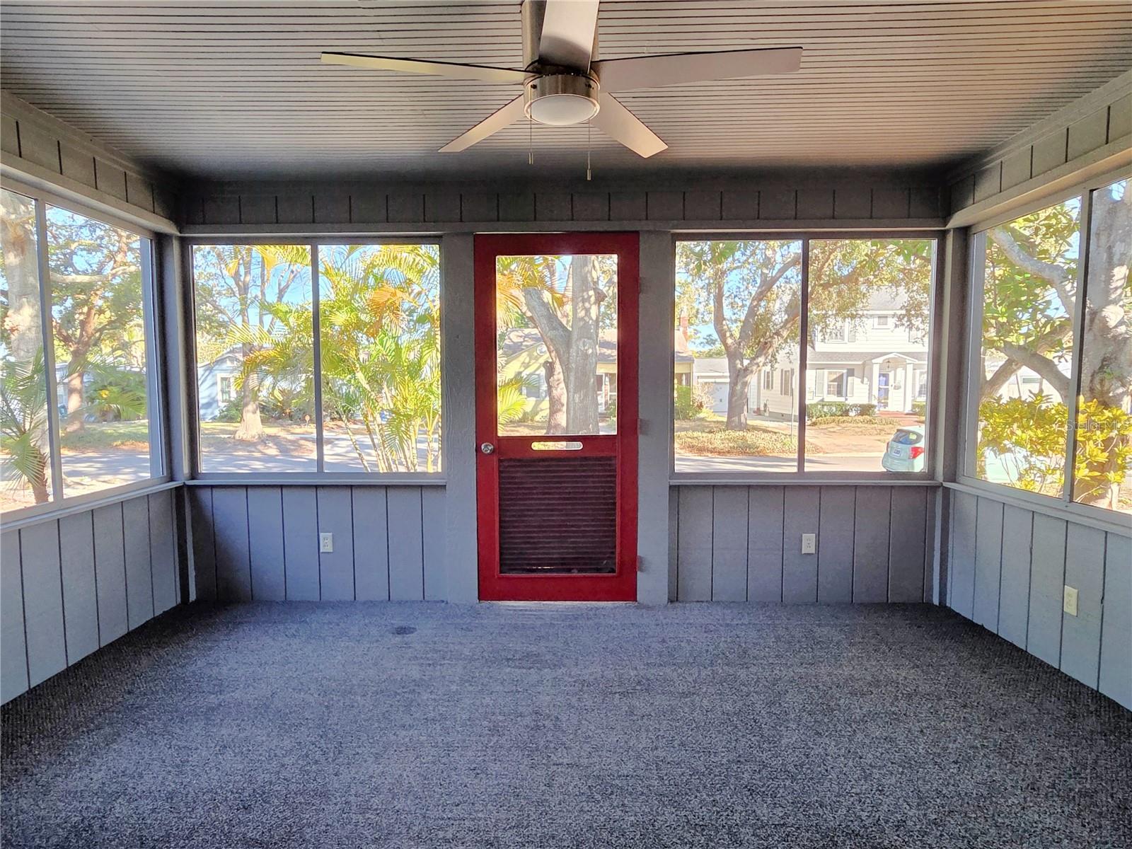 Image 6 of 50 For 2910 11th Avenue N