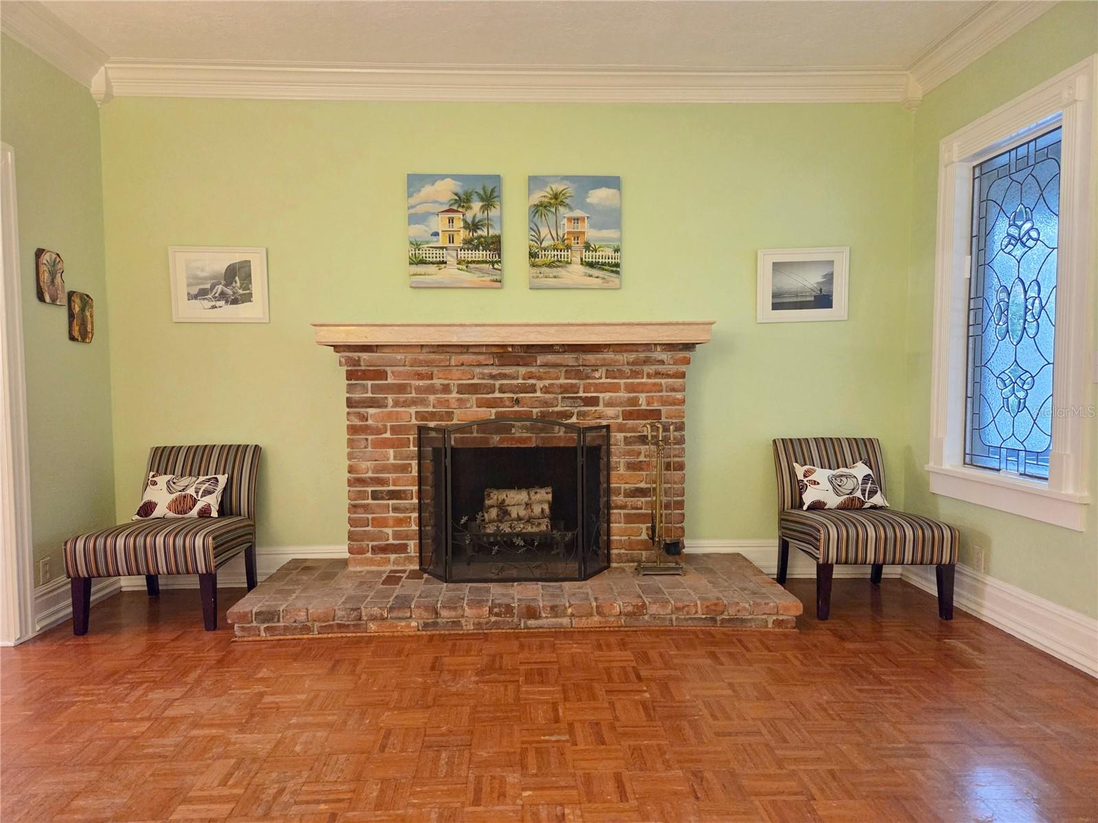 Image 9 of 50 For 2910 11th Avenue N