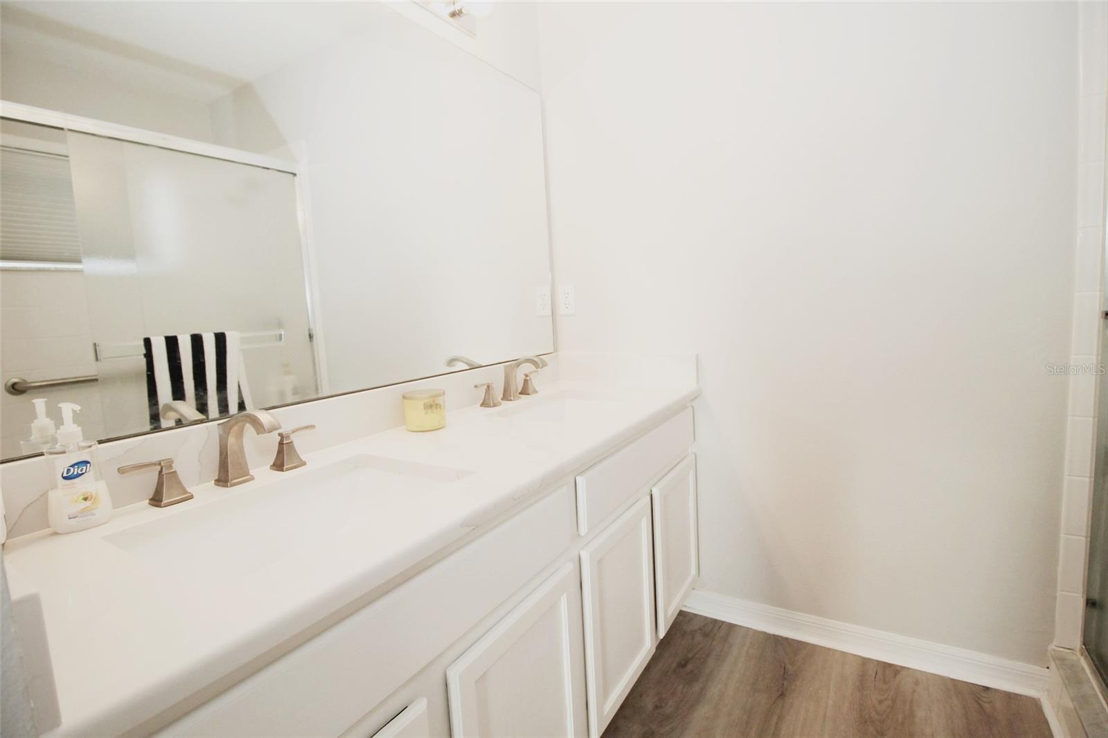 Image 15 of 30 For 4977 Heron Run Circle