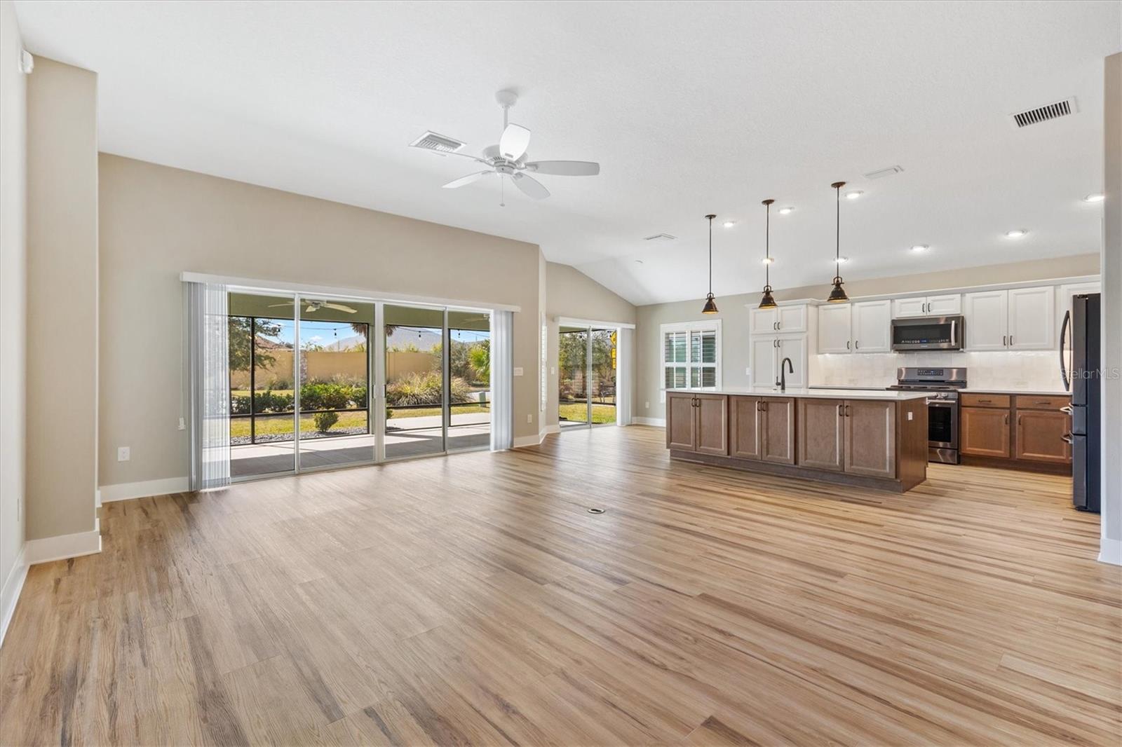 Image 10 of 47 For 1968 Stella Street