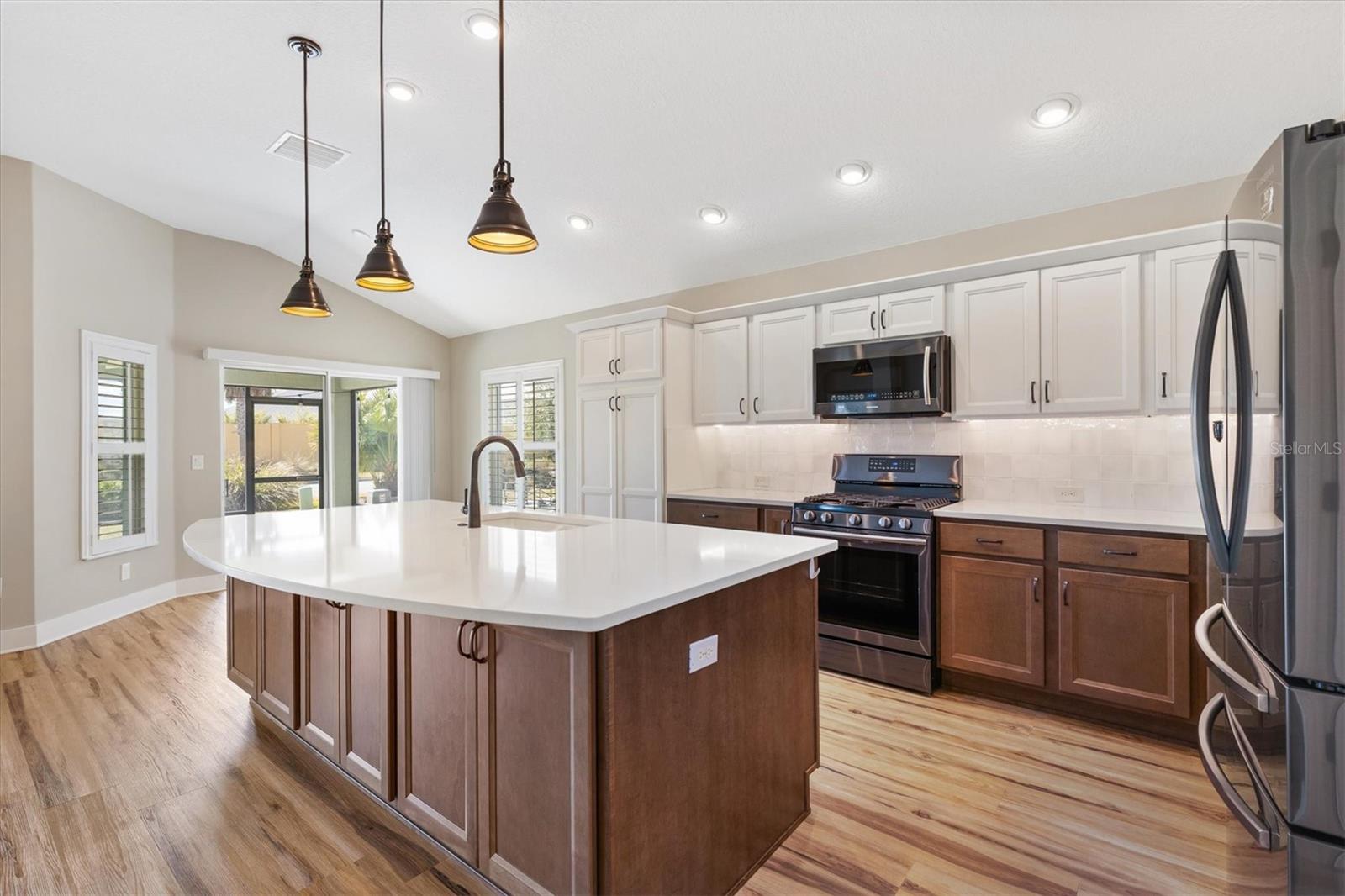 Image 11 of 47 For 1968 Stella Street