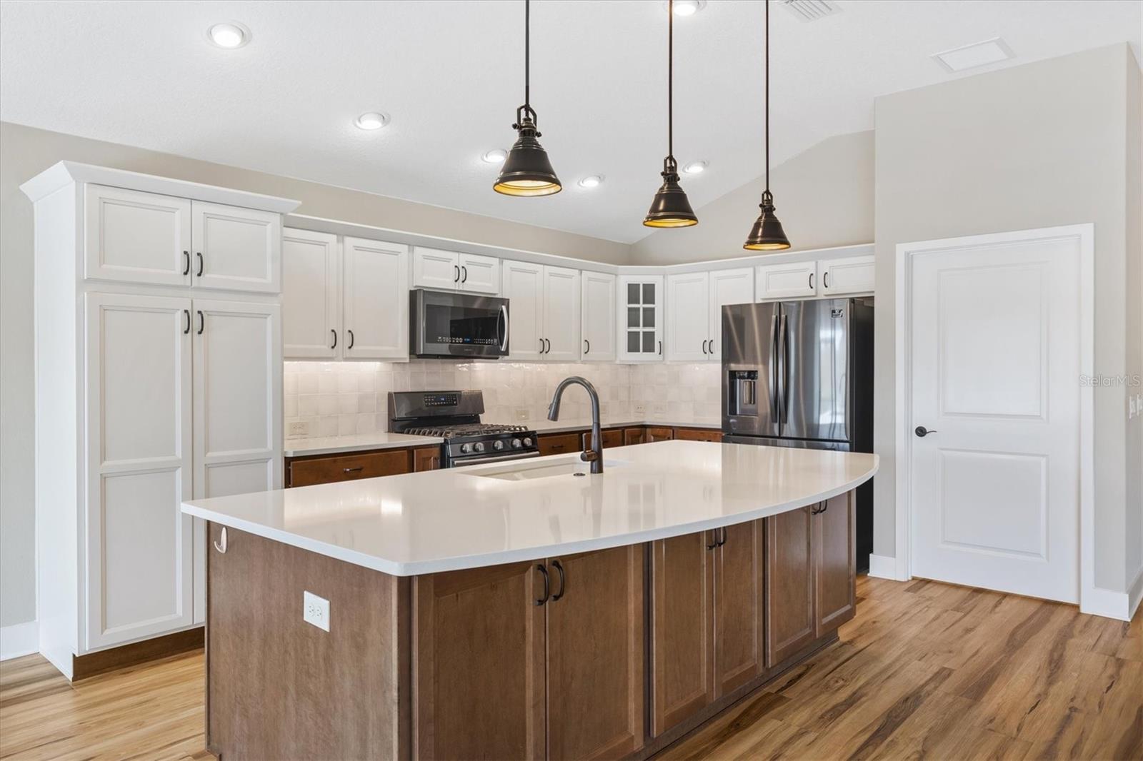 Image 12 of 47 For 1968 Stella Street